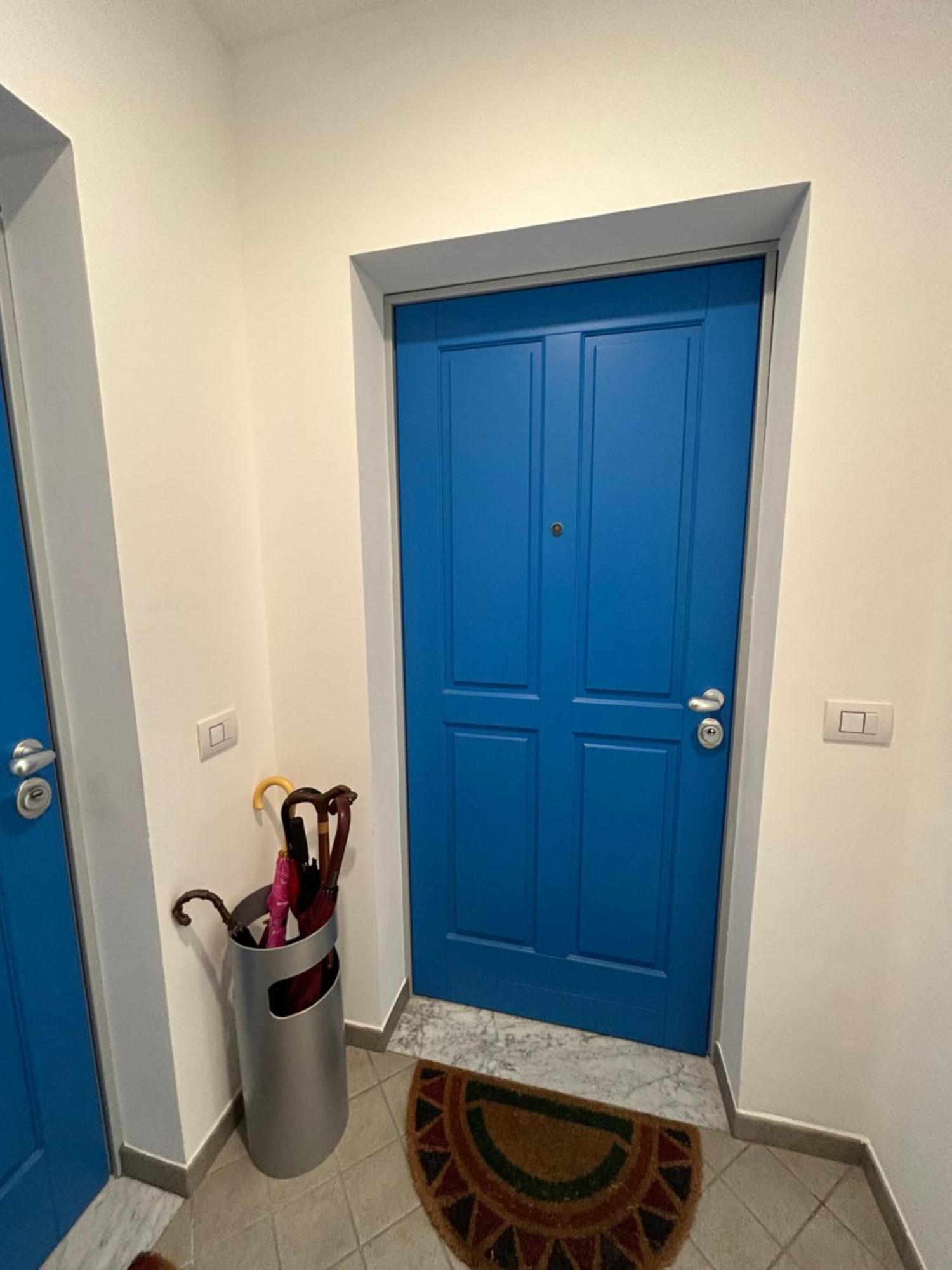 Porro15 Apartment Finale Ligure Luaran gambar