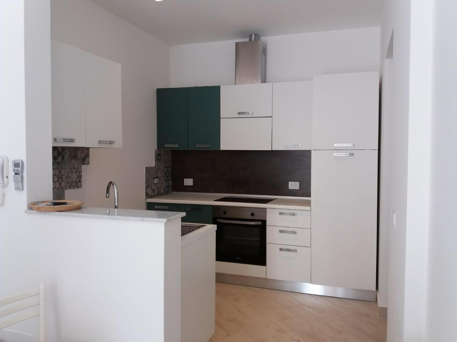 Porro15 Apartment Finale Ligure Luaran gambar