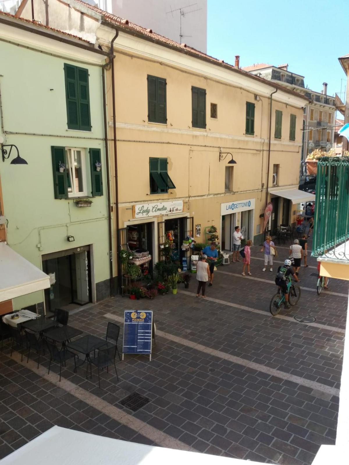 Porro15 Apartment Finale Ligure Luaran gambar